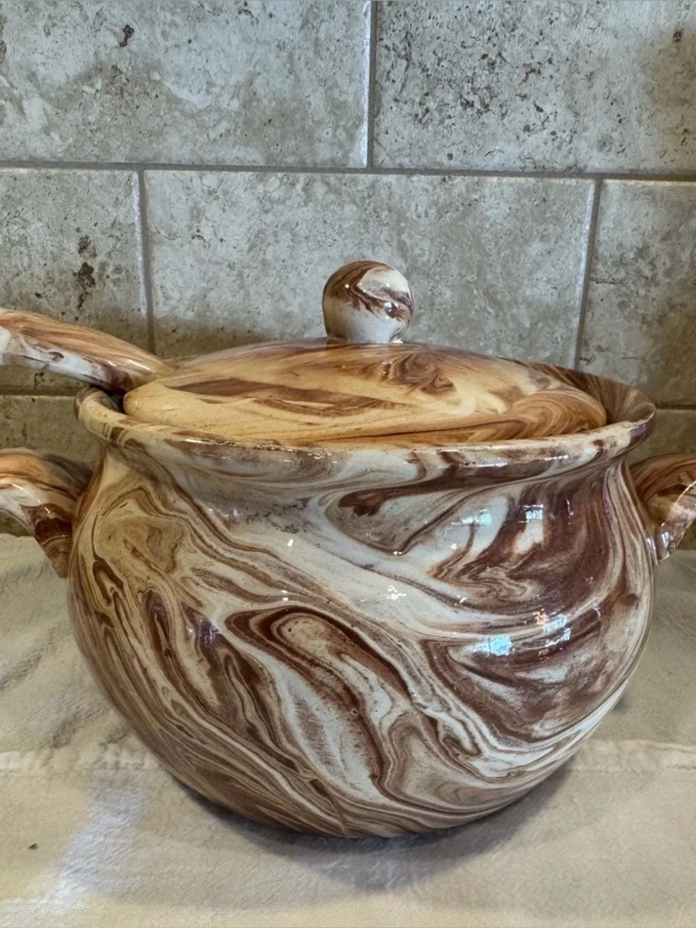 Vintage Emil Cahoy Marblestone Soup Tureen Lid Ladle Brown Swirl SD